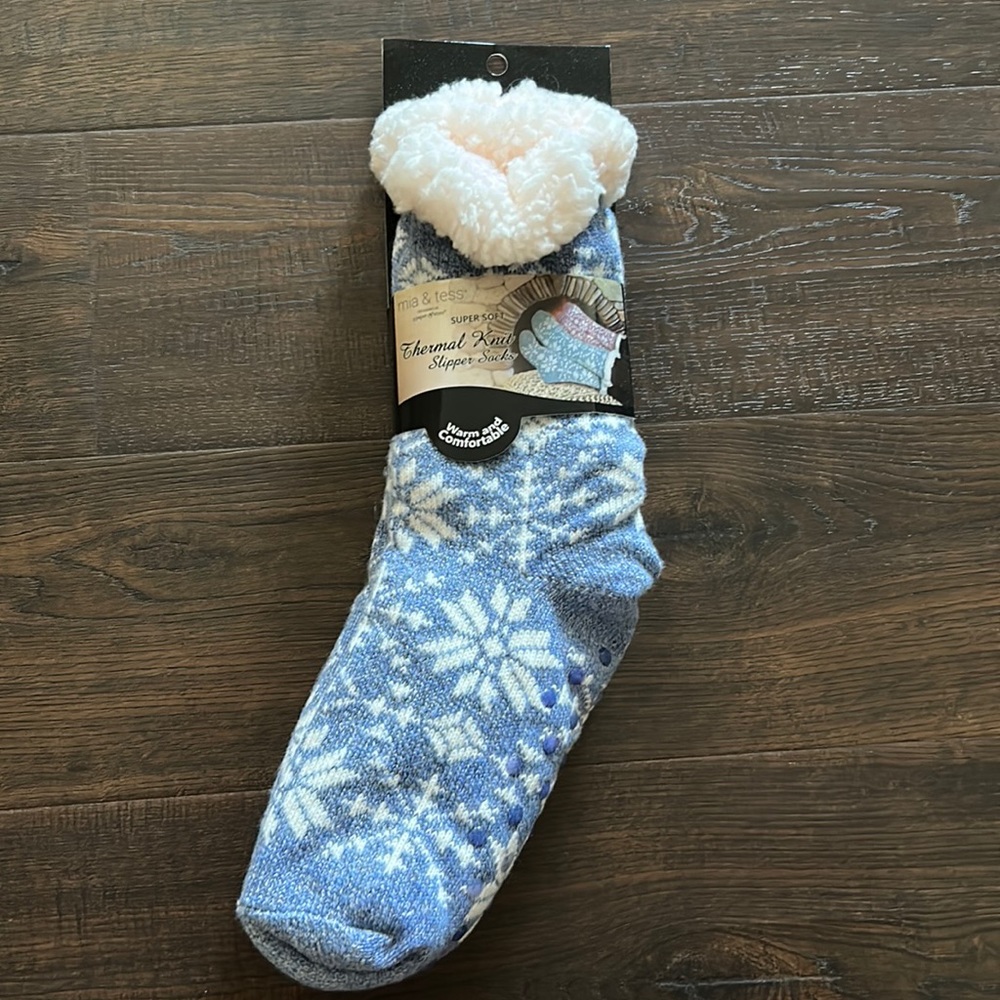 Mia & Tess Super Soft Thermal Knit Slipper Socks